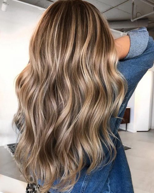 Transformación de cabello con balayage